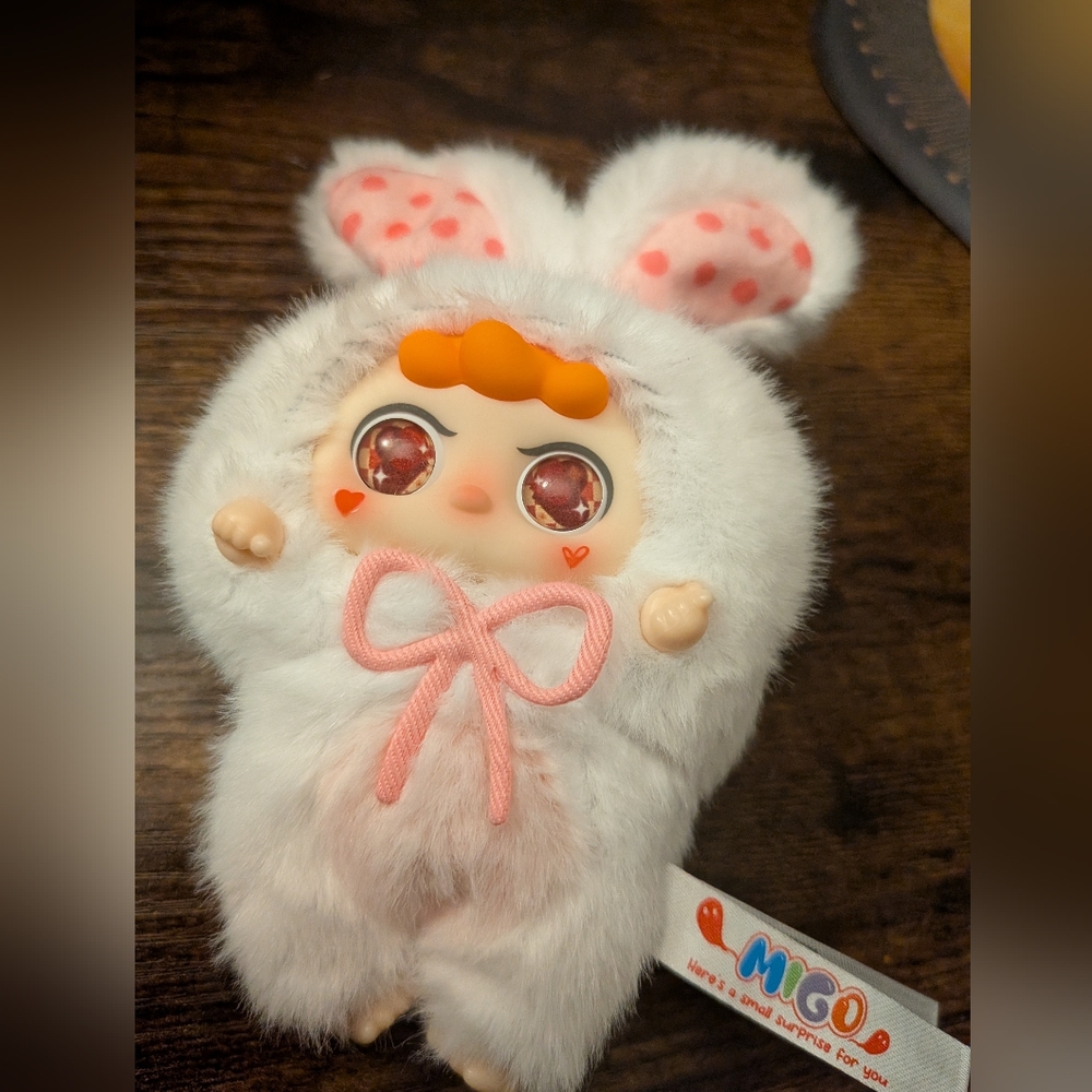 Migo Troublemaker White Bunny